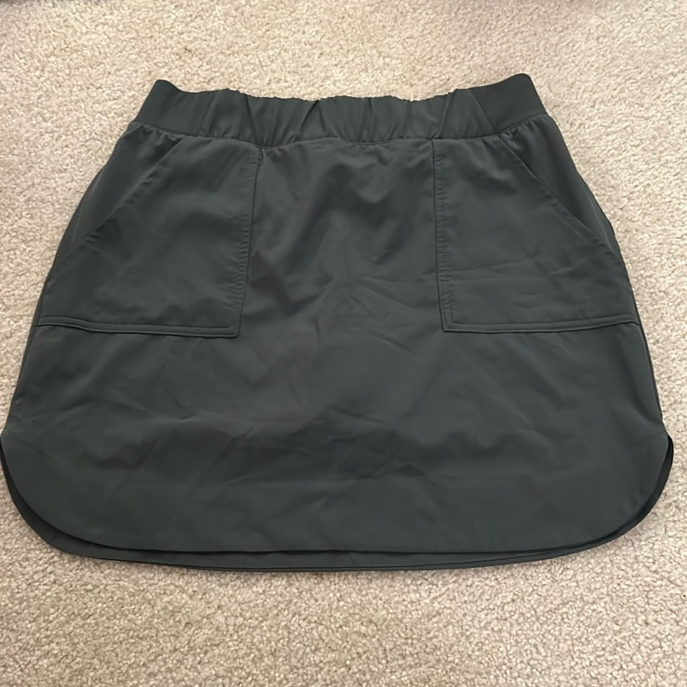 Apana  Skort